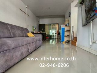 For sale 4 bedrooms townhouse in Khlong Luang, Pathum Thani
