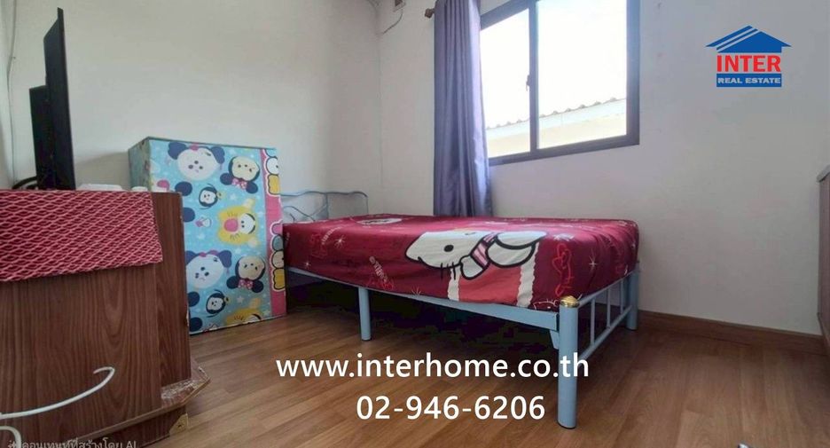 For sale 4 bedrooms townhouse in Khlong Luang, Pathum Thani