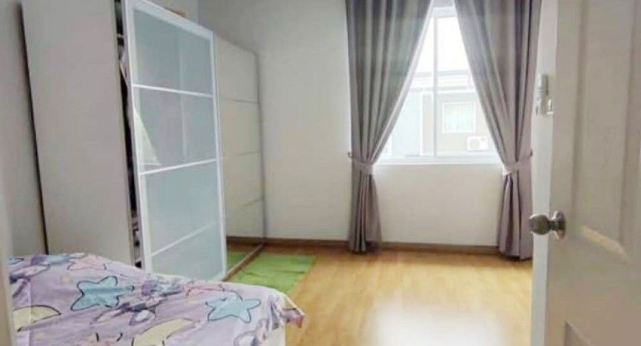出售 3 卧室 联排别墅 在 Bang Phli, Samut Prakan