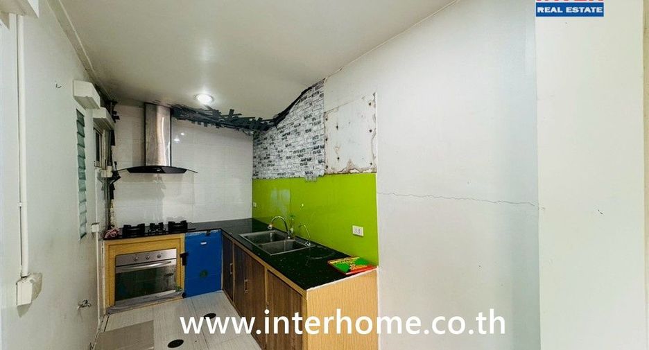 Reihenhaus zum Kauf mit 3 Zimmer in Suan Luang, Bangkok