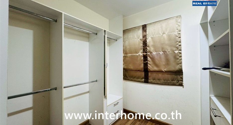 Reihenhaus zum Kauf mit 3 Zimmer in Suan Luang, Bangkok
