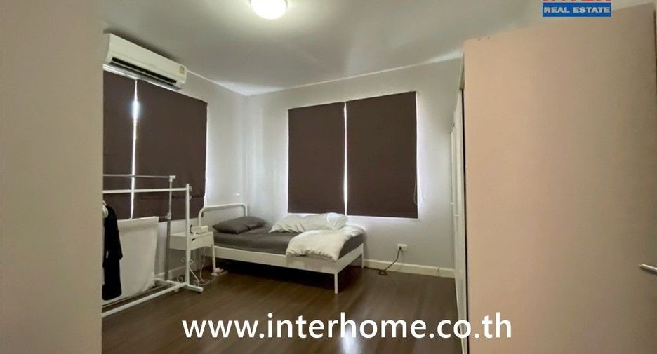 Haus zum Kauf mit 4 Zimmer in Khlong Sam Wa, Bangkok