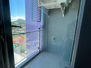 出售 1 卧室 公寓 在 Si Racha, Chon Buri