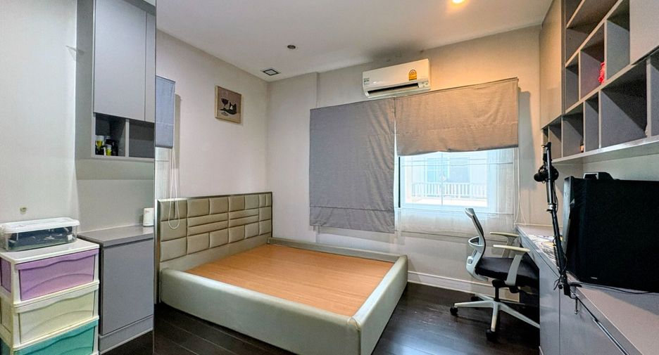 Haus zum Kauf mit 3 Zimmer in Bang Phli, Samut Prakan