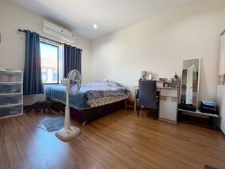 For sale 4 bedrooms townhouse in Mueang Samut Sakhon, Samut Sakhon