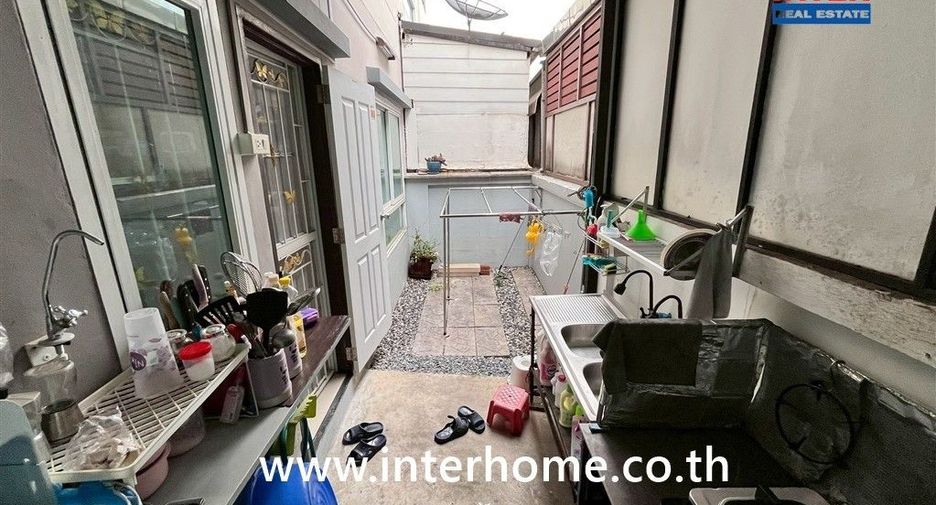 For sale 3 bedrooms townhouse in Bang Phli, Samut Prakan