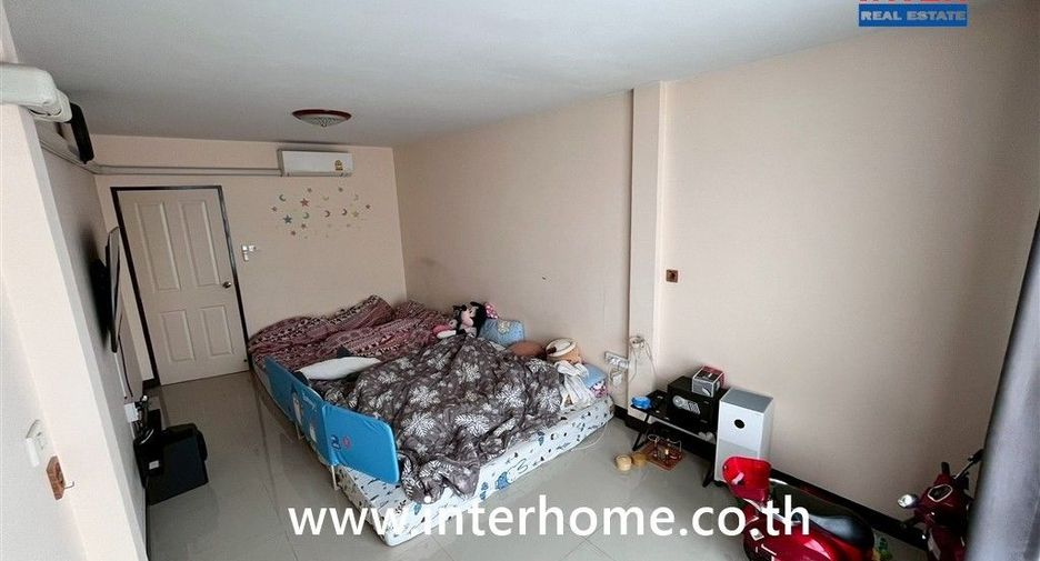 For sale 3 bedrooms townhouse in Bang Phli, Samut Prakan