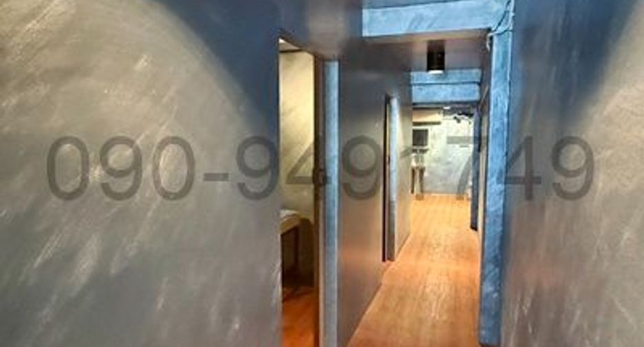 For rent 10 bedrooms retail Space in Khan Na Yao, Bangkok