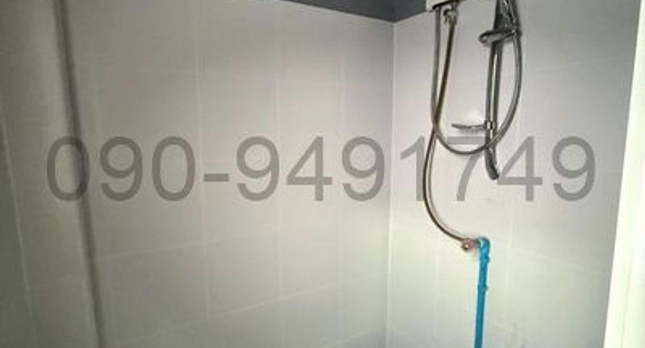 For rent 10 bedrooms retail Space in Khan Na Yao, Bangkok