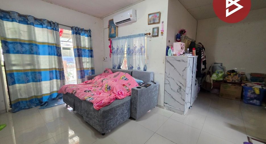 For sale 3 bedrooms townhouse in Phra Samut Chedi, Samut Prakan