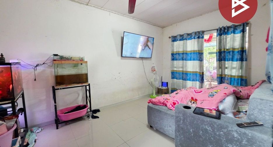 For sale 3 bedrooms townhouse in Phra Samut Chedi, Samut Prakan