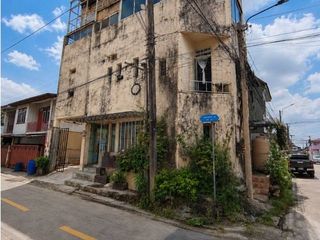 Casa adosada en venta de 3 habitaciones en Chatuchak, Bangkok
