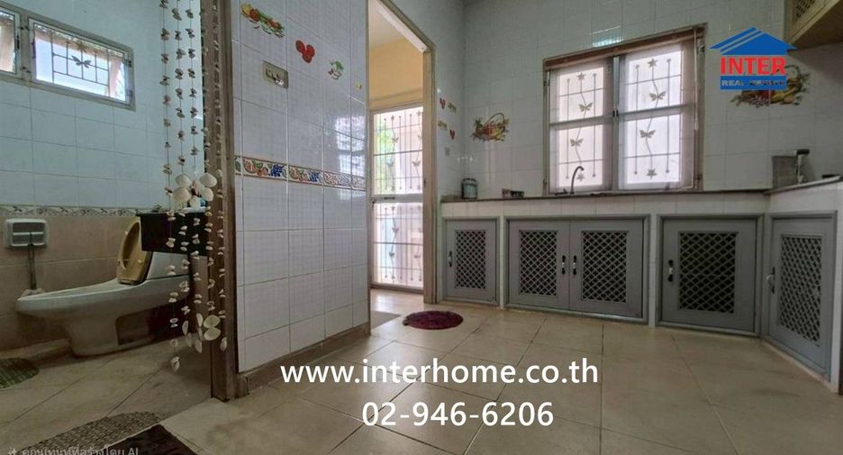 For sale 3 bedrooms house in Khlong Luang, Pathum Thani