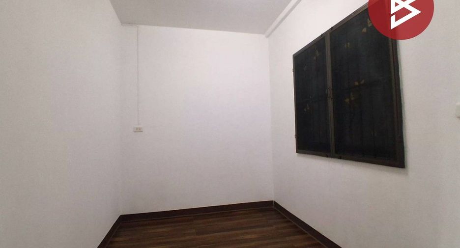 For sale 1 bed condo in Bang Sao Thong, Samut Prakan