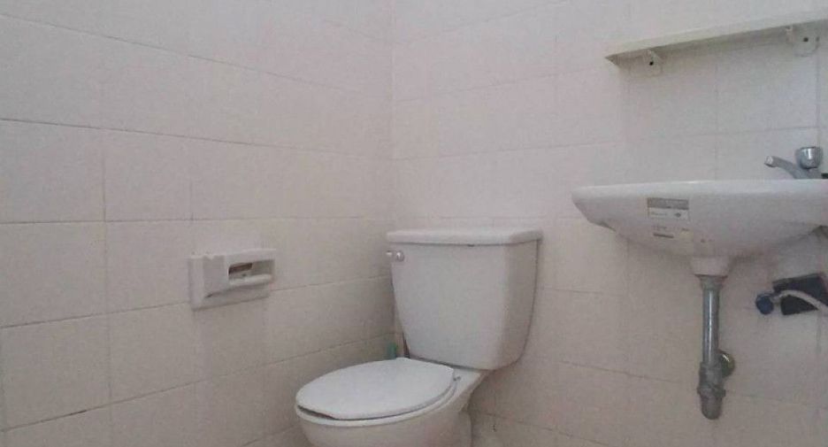 For sale 1 bed condo in Bang Sao Thong, Samut Prakan