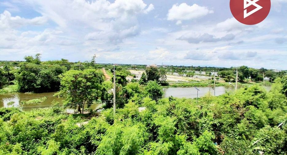 For sale 1 bed condo in Bang Sao Thong, Samut Prakan