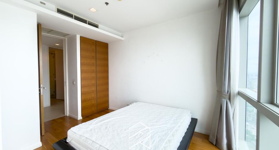 À louer et à vendre 3 chambres condo à Sathon, Bangkok