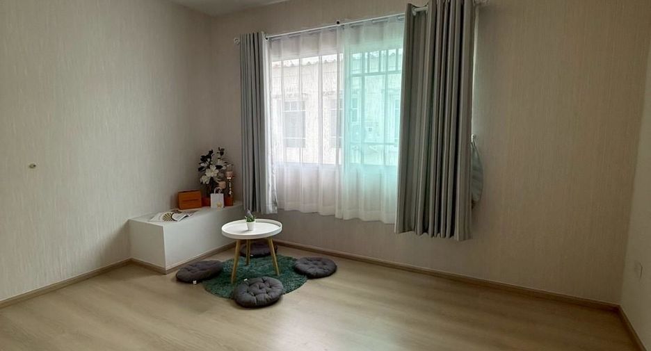 For sale 2 bedrooms townhouse in San Sai, Chiang Mai