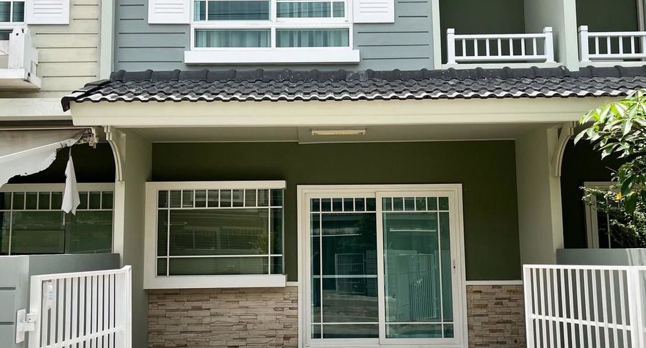 For sale 2 bedrooms townhouse in San Sai, Chiang Mai