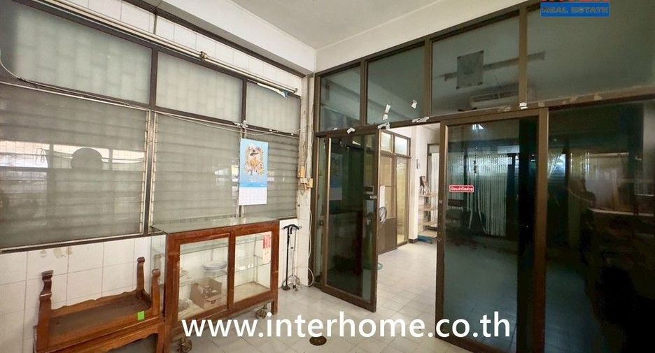 Terreno en venta en Bangkok Noi, Bangkok