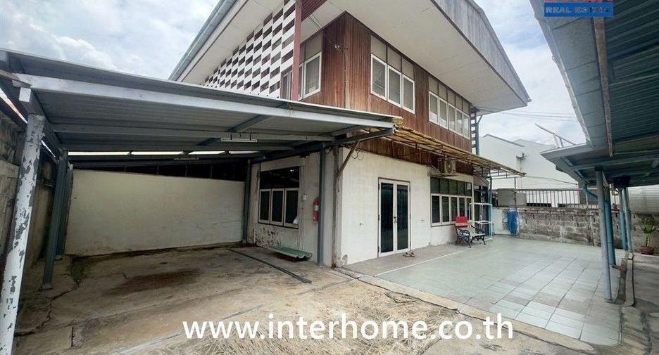 Terreno en venta en Bangkok Noi, Bangkok
