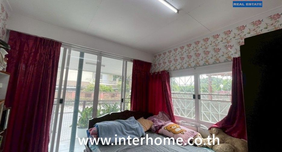 For sale 5 bedrooms house in Bang Khen, Bangkok