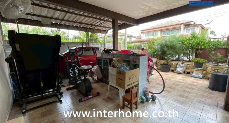 For sale 5 bedrooms house in Bang Khen, Bangkok