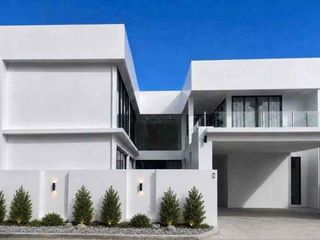 For sale and for rent 5 bedrooms villa in Bang Lamung, Chonburi