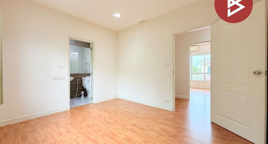 For sale 3 bedrooms house in Chom Thong, Bangkok