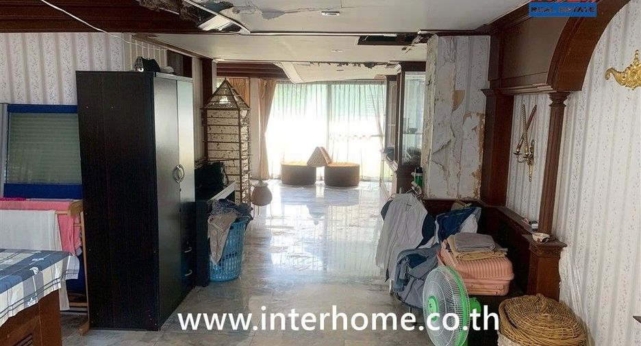 Terreno en venta en Bueng Kum, Bangkok