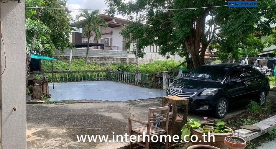 Terreno en venta en Bueng Kum, Bangkok