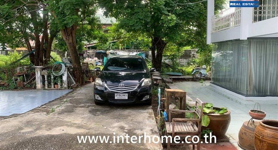 Terreno en venta en Bueng Kum, Bangkok