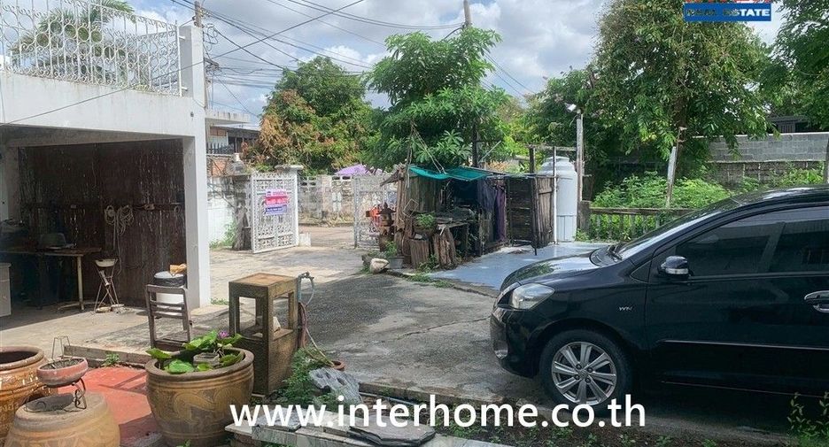 Terreno en venta en Bueng Kum, Bangkok