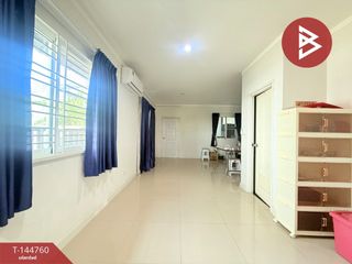 Reihenhaus zum Kauf mit 2 Zimmer in Mueang Samut Sakhon, Samut Sakhon