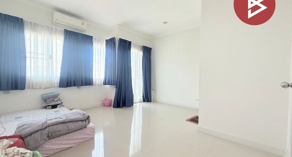 Reihenhaus zum Kauf mit 2 Zimmer in Mueang Samut Sakhon, Samut Sakhon
