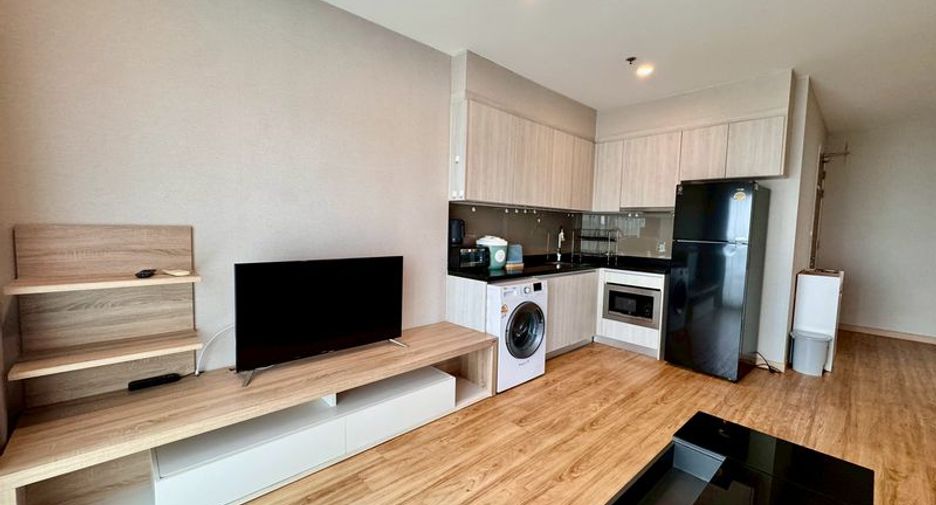 For rent 2 ベッドルーム condo in Si Racha, Chonburi