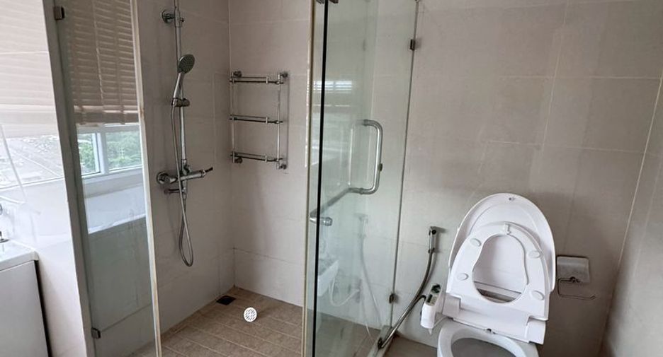 For rent 2 ベッドルーム condo in Si Racha, Chonburi