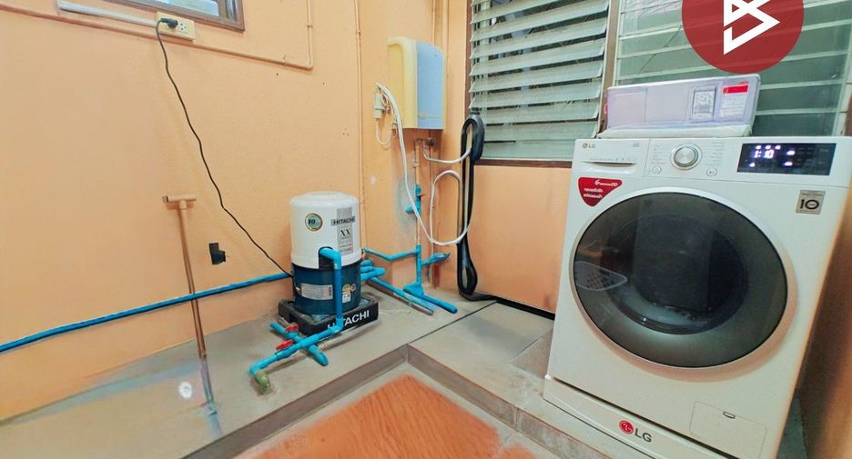 For sale 3 bedrooms house in Sai Mai, Bangkok