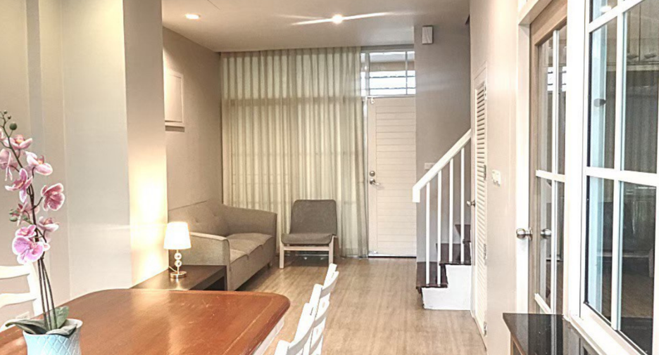 For sale 4 bedrooms townhouse in Pak Kret, Nonthaburi