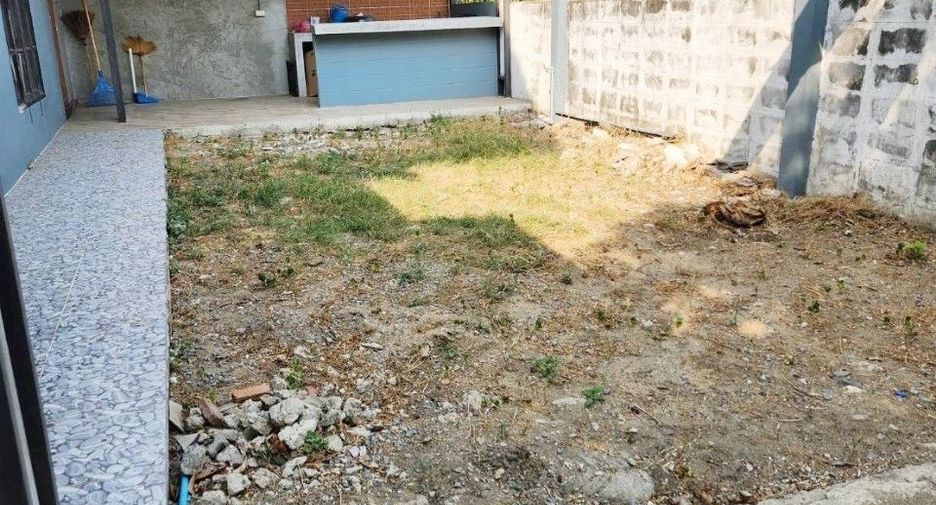 For sale 2 bedrooms townhouse in Bang Bua Thong, Nonthaburi