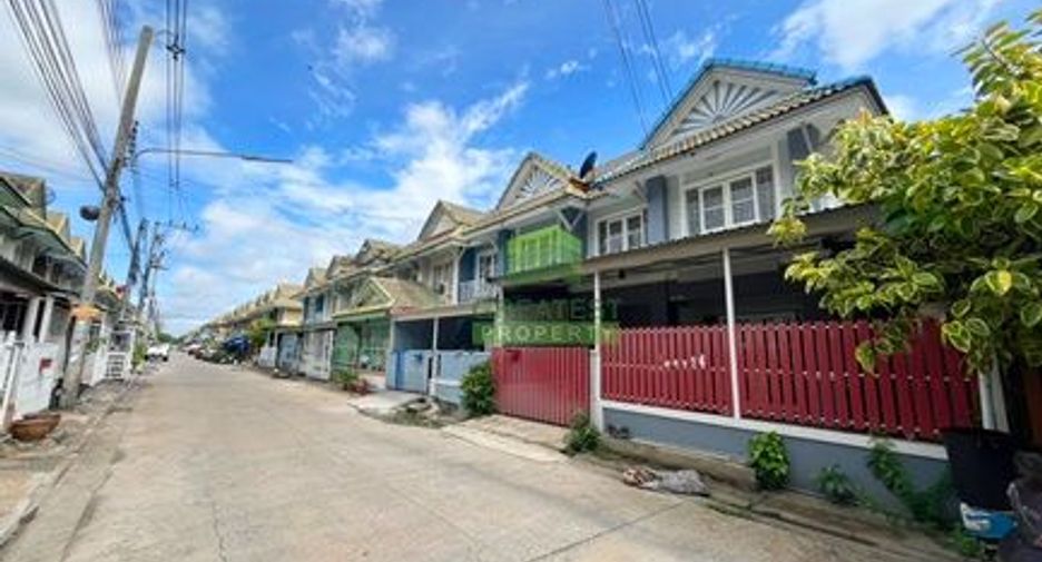 出售 3 卧室 联排别墅 在 Khlong Luang, Pathum Thani