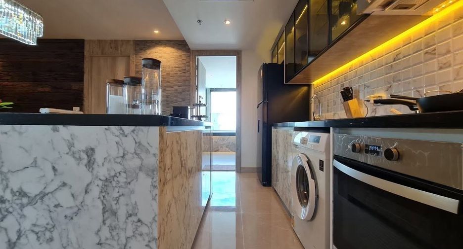 À vendre 2 chambres condo à Jomtien, Pattaya