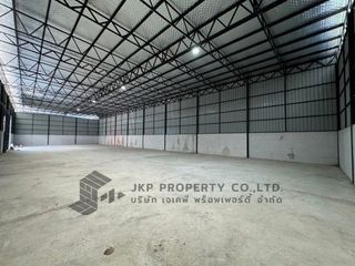 For rent warehouse in Khlong Sam Wa, Bangkok