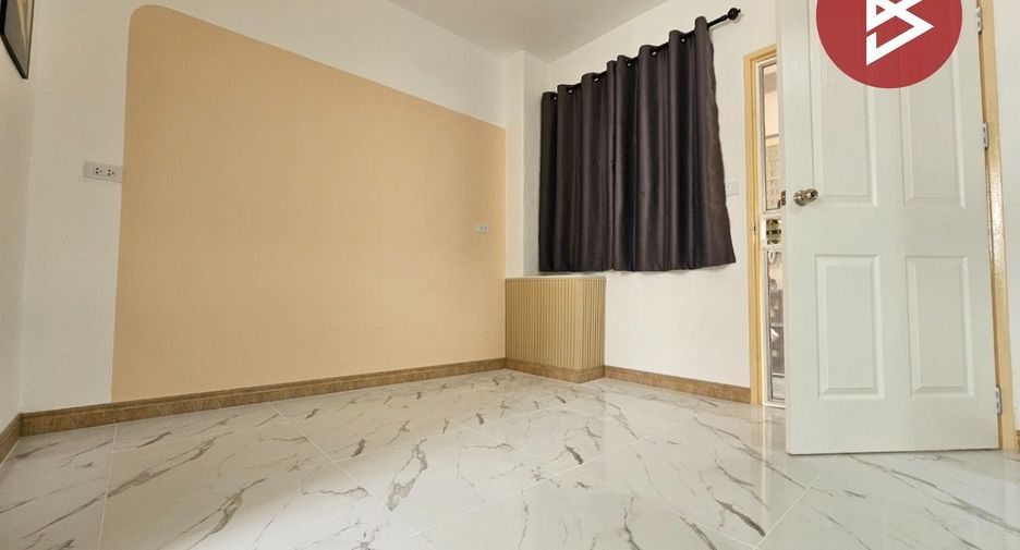 For sale 1 bed condo in Bang Sao Thong, Samut Prakan