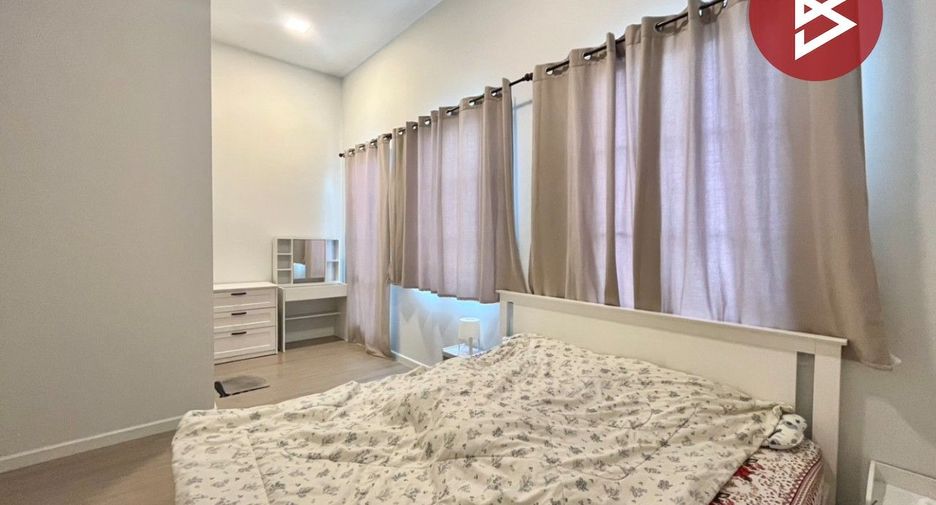 For sale 4 bedrooms townhouse in Bang Phli, Samut Prakan