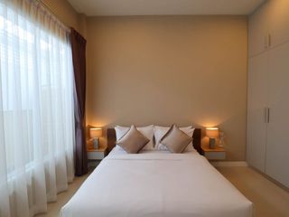 Villa en alquiler de 3 habitaciones en Bang Lamung, Chonburi