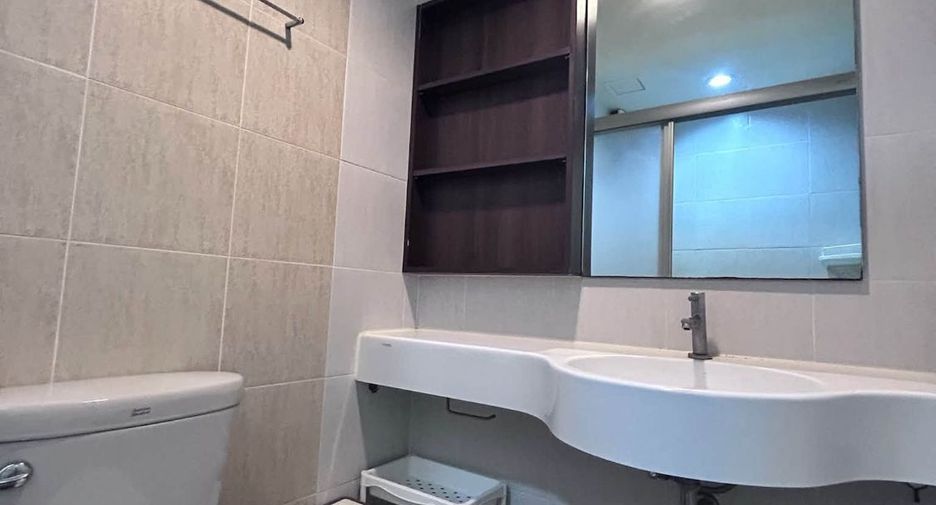 Wohnung zur Miete mit 1 Zimmer in Bang Lamung, Chonburi
