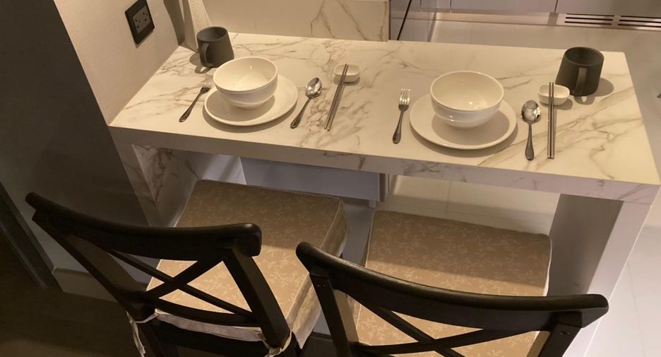 For rent 1 bed condo in Watthana, Bangkok