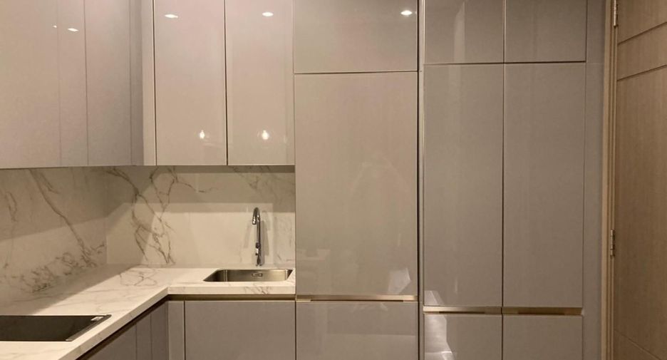For rent 1 bed condo in Watthana, Bangkok
