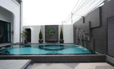 Villa zur Miete und zum Kauf mit 16 Zimmer in Bang Lamung, Chonburi